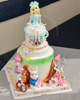 Two-tier Alice in Wonderland cake, by DOT Cake Art