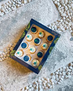 Blue and white cupcakes for National Day, by DOT Cake Art