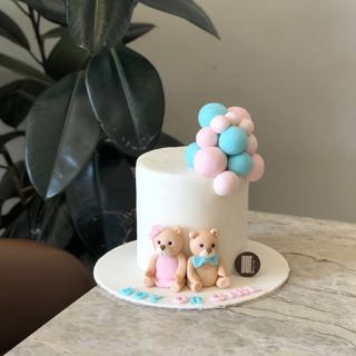 DOT Cake Art 出品：白色蛋糕，小熊与气球，性别揭晓