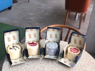 Mini boxed cakes for a bridal party, by DOT Cake Art